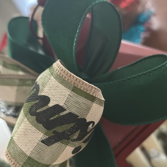 Velvet Christmas Bow Green Plaid Bow - Picture 5 of 5